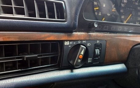 Mercedes-Benz S-Класс, 1989 год, 3 700 000 рублей, 9 фотография
