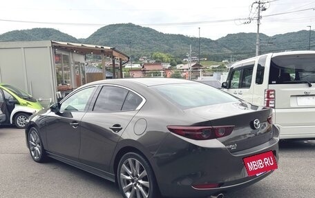 Mazda 3, 2023 год, 1 200 000 рублей, 5 фотография