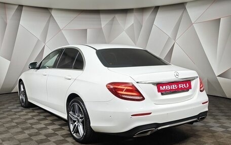 Mercedes-Benz E-Класс, 2018 год, 3 237 000 рублей, 4 фотография