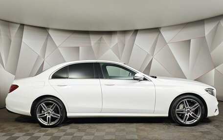 Mercedes-Benz E-Класс, 2018 год, 3 237 000 рублей, 6 фотография