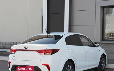 KIA Rio IV, 2018 год, 1 200 000 рублей, 6 фотография