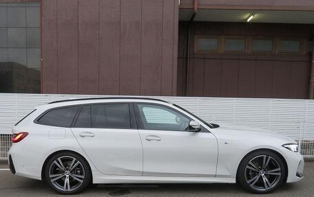 BMW 3 серия, 2022 год, 2 560 000 рублей, 5 фотография