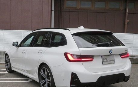 BMW 3 серия, 2022 год, 2 560 000 рублей, 9 фотография