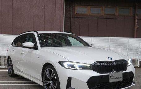 BMW 3 серия, 2022 год, 2 560 000 рублей, 3 фотография