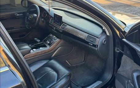 Audi A8, 2014 год, 1 600 000 рублей, 11 фотография