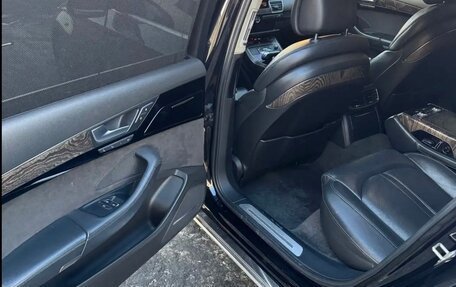 Audi A8, 2014 год, 1 600 000 рублей, 7 фотография