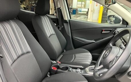 Mazda 2 III, 2022 год, 890 700 рублей, 12 фотография