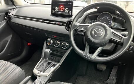 Mazda 2 III, 2022 год, 890 700 рублей, 10 фотография