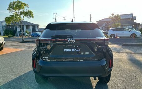 Toyota Yaris Cross, 2023 год, 1 610 004 рублей, 6 фотография
