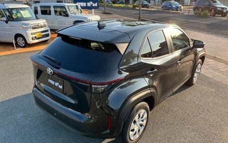Toyota Yaris Cross, 2023 год, 1 610 004 рублей, 9 фотография