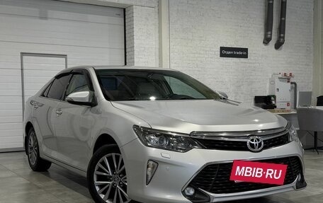 Toyota Camry, 2017 год, 1 959 000 рублей, 4 фотография