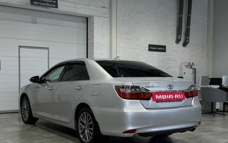 Toyota Camry, 2017 год, 1 959 000 рублей, 5 фотография