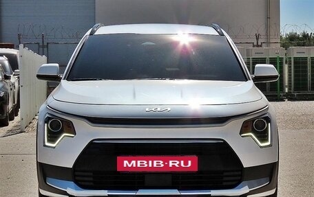KIA Niro, 2023 год, 1 810 000 рублей, 2 фотография