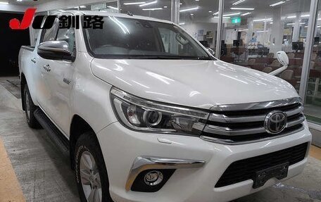 Toyota Hilux VIII, 2018 год, 3 500 000 рублей, 1 фотография