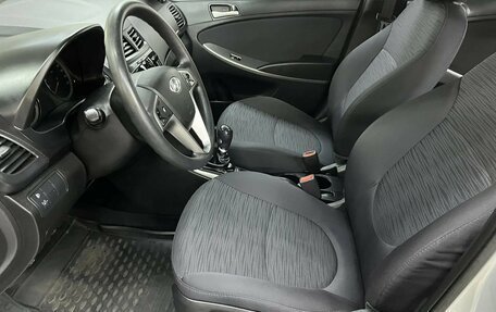 Hyundai Solaris II рестайлинг, 2016 год, 750 000 рублей, 9 фотография