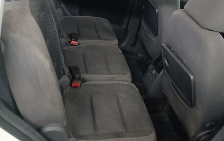 Volkswagen Touran III, 2008 год, 430 000 рублей, 12 фотография