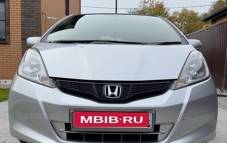 Honda Fit III, 2012 год, 1 000 000 рублей, 1 фотография