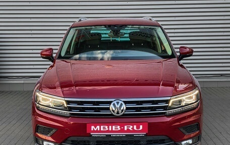 Volkswagen Tiguan II, 2019 год, 2 580 000 рублей, 2 фотография