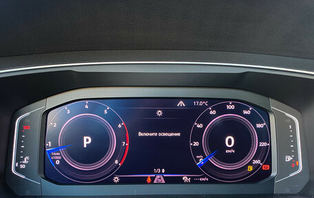 Volkswagen Tiguan II, 2019 год, 2 580 000 рублей, 24 фотография
