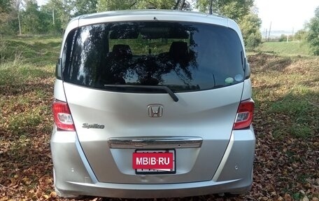 Honda Freed I, 2011 год, 1 120 000 рублей, 5 фотография