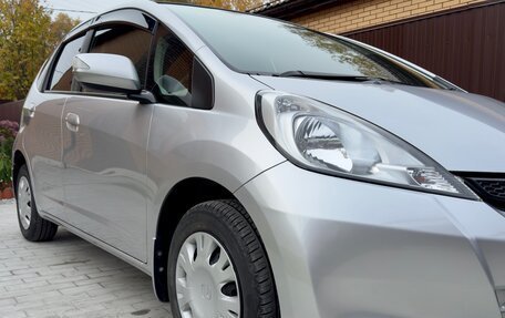 Honda Fit III, 2012 год, 1 000 000 рублей, 6 фотография