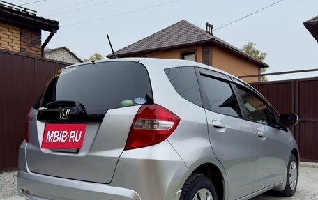 Honda Fit III, 2012 год, 1 000 000 рублей, 5 фотография