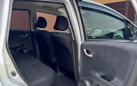 Honda Fit III, 2012 год, 1 000 000 рублей, 24 фотография