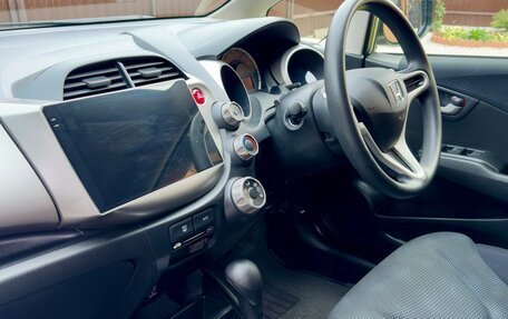 Honda Fit III, 2012 год, 1 000 000 рублей, 32 фотография