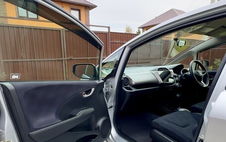 Honda Fit III, 2012 год, 1 000 000 рублей, 29 фотография