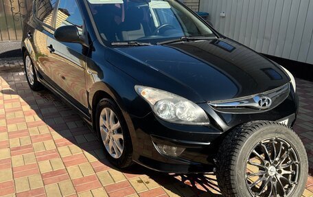 Hyundai i30 I, 2011 год, 690 000 рублей, 3 фотография