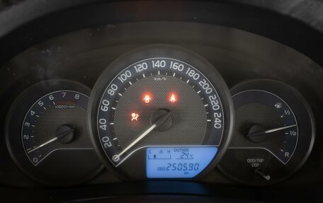 Toyota Corolla, 2014 год, 850 000 рублей, 15 фотография
