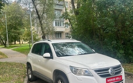Volkswagen Tiguan I, 2011 год, 1 200 000 рублей, 1 фотография