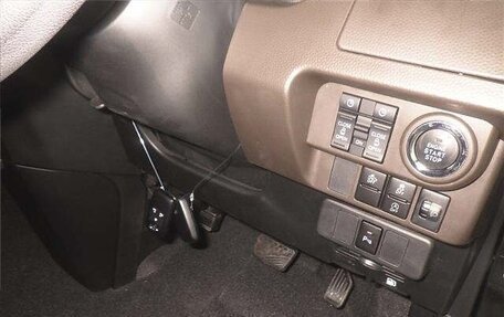 Toyota Roomy I, 2021 год, 783 000 рублей, 8 фотография