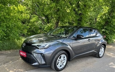 Toyota C-HR I рестайлинг, 2022 год, 2 710 000 рублей, 1 фотография