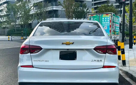 Chevrolet Cruze II, 2022 год, 930 004 рублей, 5 фотография