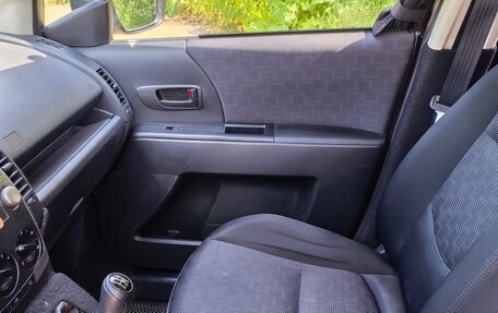 Mazda 5 I рестайлинг, 2008 год, 999 999 рублей, 8 фотография
