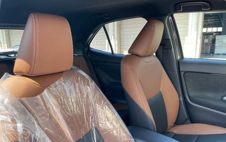 Toyota Yaris Cross, 2026 год, 28 200 000 рублей, 24 фотография