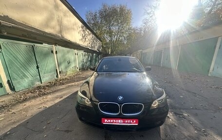 BMW 5 серия, 2005 год, 800 000 рублей, 1 фотография