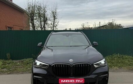 BMW X5, 2022 год, 9 000 000 рублей, 1 фотография