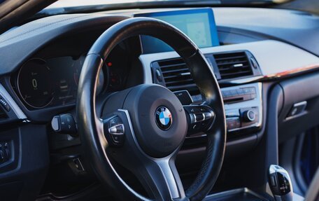 BMW 3 серия, 2018 год, 2 950 000 рублей, 14 фотография