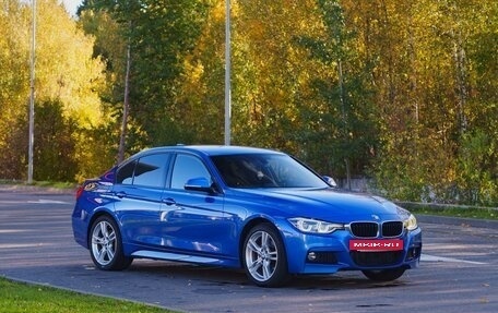 BMW 3 серия, 2018 год, 2 950 000 рублей, 2 фотография