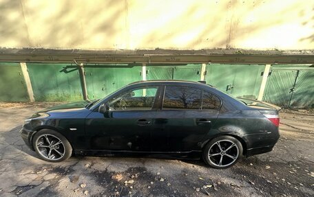 BMW 5 серия, 2005 год, 800 000 рублей, 2 фотография