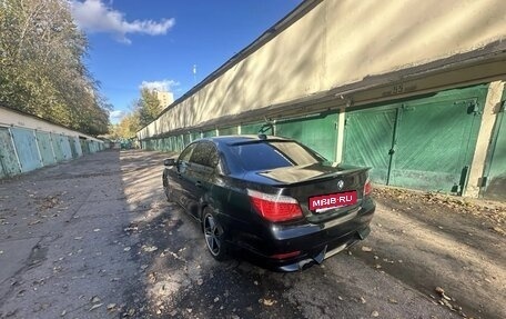 BMW 5 серия, 2005 год, 800 000 рублей, 4 фотография