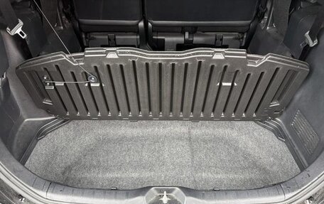 Toyota Noah III, 2021 год, 2 145 000 рублей, 22 фотография