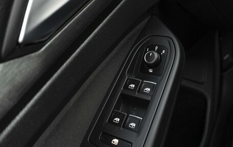 Volkswagen Golf GTI, 2020 год, 3 449 000 рублей, 24 фотография