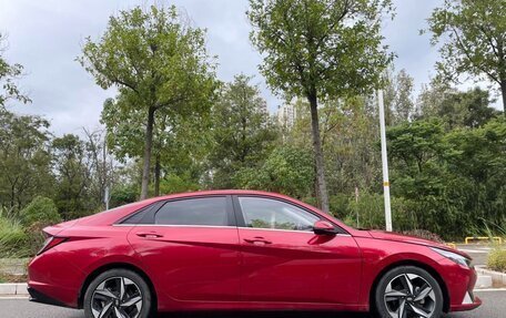 Hyundai Elantra, 2022 год, 1 332 000 рублей, 4 фотография