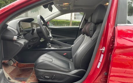 Hyundai Elantra, 2022 год, 1 332 000 рублей, 9 фотография