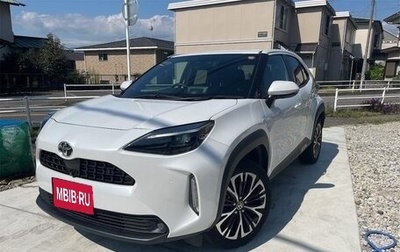 Toyota Yaris Cross, 2023 год, 1 730 000 рублей, 1 фотография