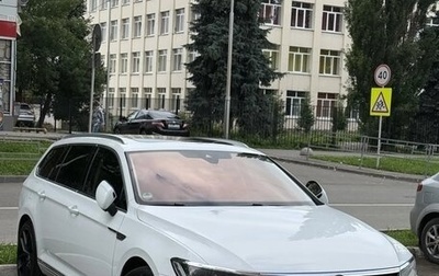 Volkswagen Passat B8 рестайлинг, 2019 год, 2 662 400 рублей, 1 фотография