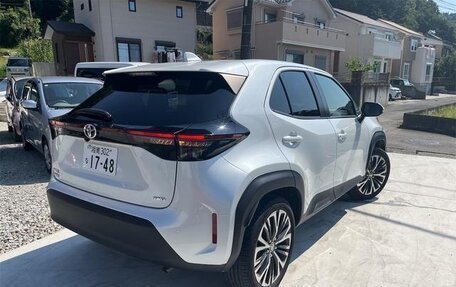 Toyota Yaris Cross, 2023 год, 1 730 000 рублей, 7 фотография